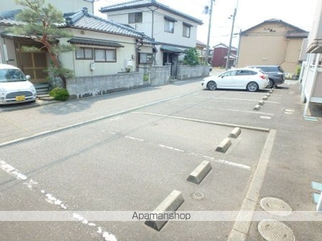 ニューヘブン石山の外観写真