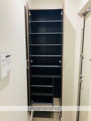 ディアライズ久米中央[1LDK/41.86m2]の玄関