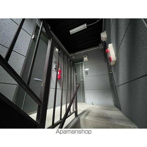 FOYERの玄関写真