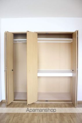 サンフォレスト木之庄[2K/33.12m2]の収納