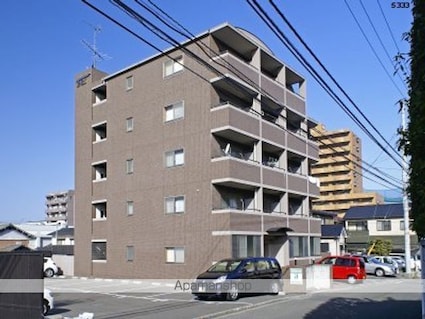 ラルゴ・ヴェローチェ[1K/27m2]の外観1