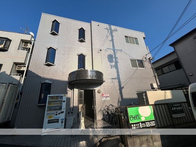 千功ハイツの外観写真