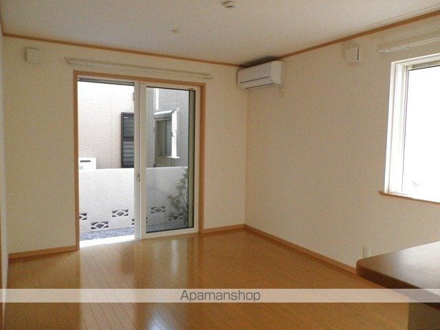 レオパルド日吉の内装写真