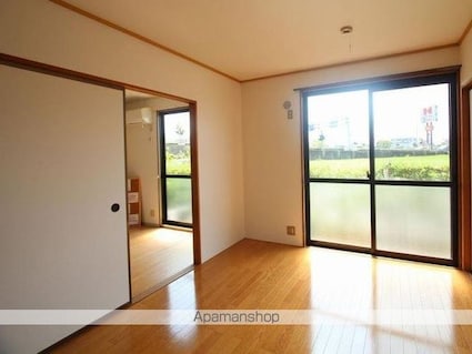 ロイヤルコート円座[2LDK/53.73m2]の内装4