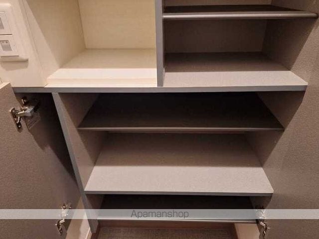 カーサ クイント Eの内装写真