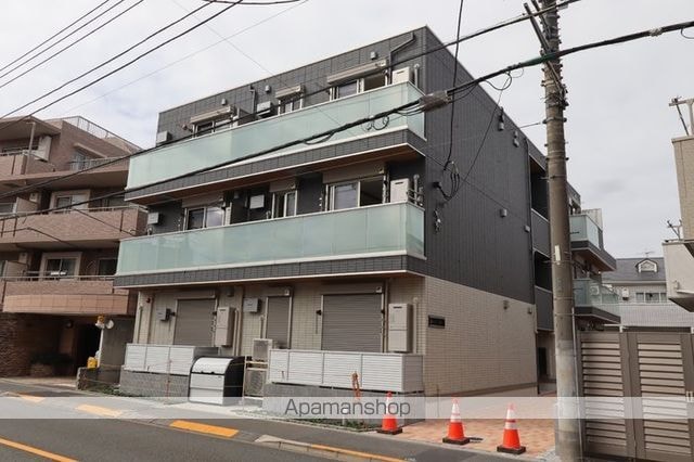 レーヴェ前原町[2LDK/64.64m2]の外観