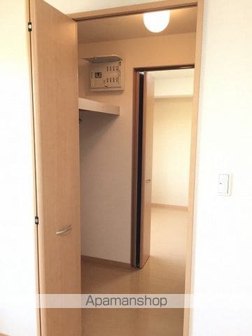 リビングタウン神田 C棟の内装写真