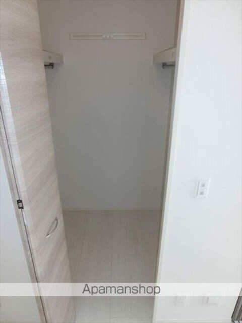 和歌山県和歌山市新在家[1LDK/34.74m2]の収納