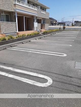 プリマベーラ　Ｂ[1LDK/46.09m2]の駐車場1