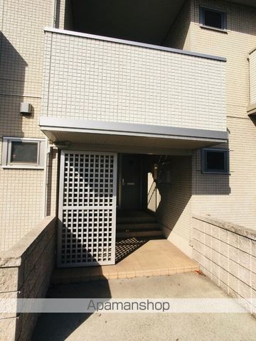 サニープレイス福山I A棟の玄関写真