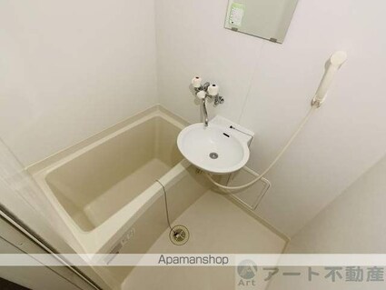 レオパレスフォーサイト　松山[1K/23.18m2]のバス