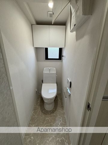 ROBERIANIBANKANの内装写真