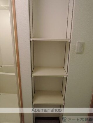 愛媛県松山市高砂町２丁目[1K/28.04m2]の内装3