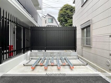 エルファーロ三軒茶屋[1K/20.75m2]の外観2