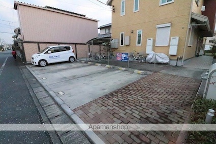 カーサヴェルデ[2LDK/51m2]の駐車場1