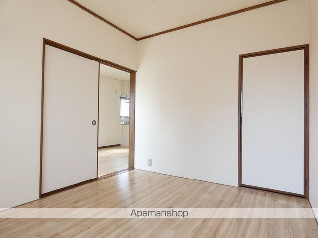 メゾン上岡田Aの内装写真
