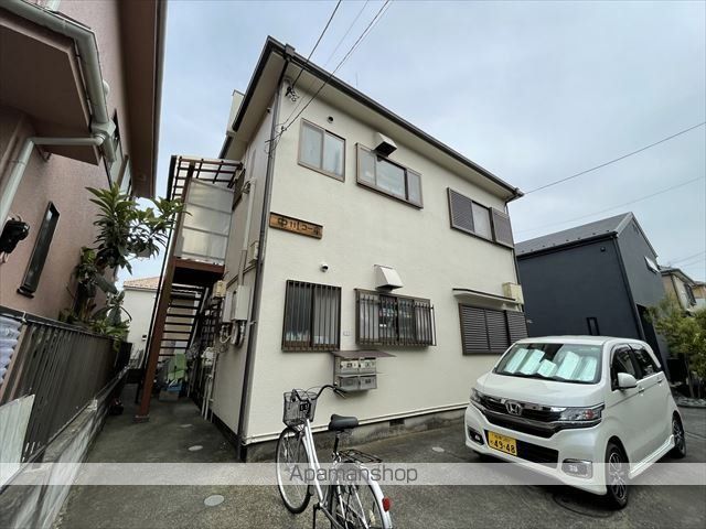 中川コーポの外観写真