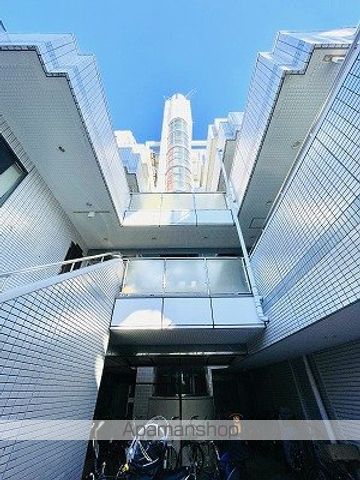 ロイヤルシティ第1ビルの外観写真