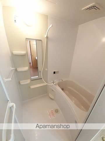 モデルノハサマ2の内装写真