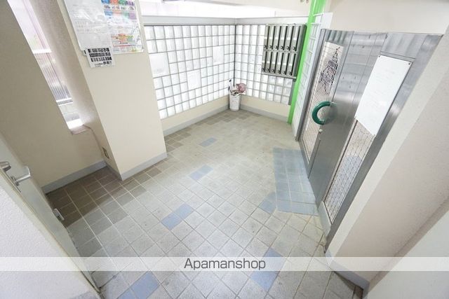 コンプリーションIの内装写真