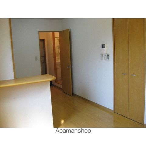 アンプルール K・Y・Kの内装写真