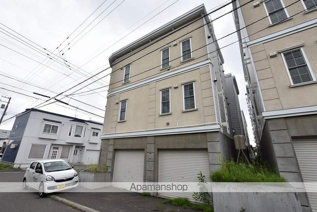 CASA西町グランデA棟の外観写真