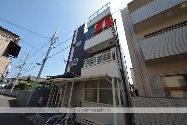 朝日マンションの外観写真