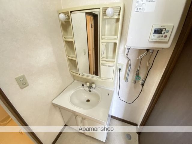 ウッドハウス追分の内装写真