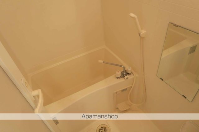 ポポラート泉の内装写真