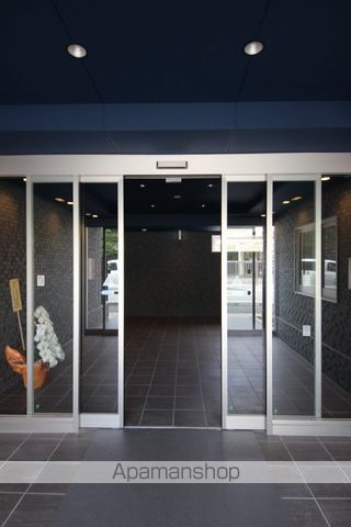 グランデトワールIIIの玄関写真