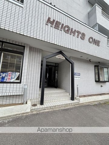 ハイツワンの玄関写真