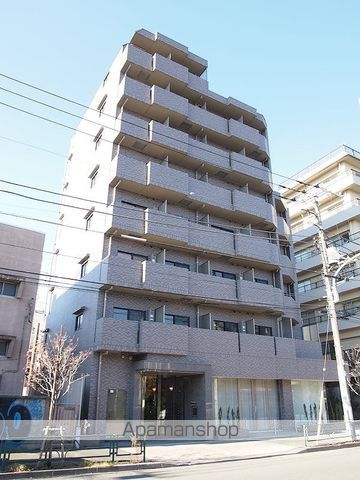 ルーブル三軒茶屋参番館の外観写真