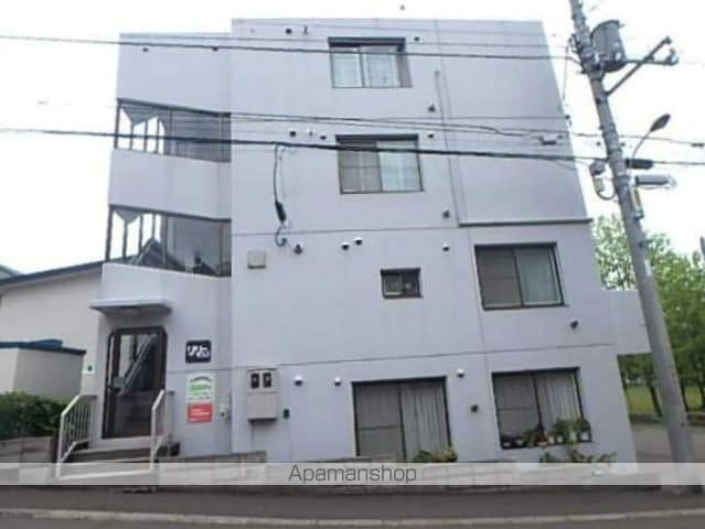 リリーハウスの外観写真