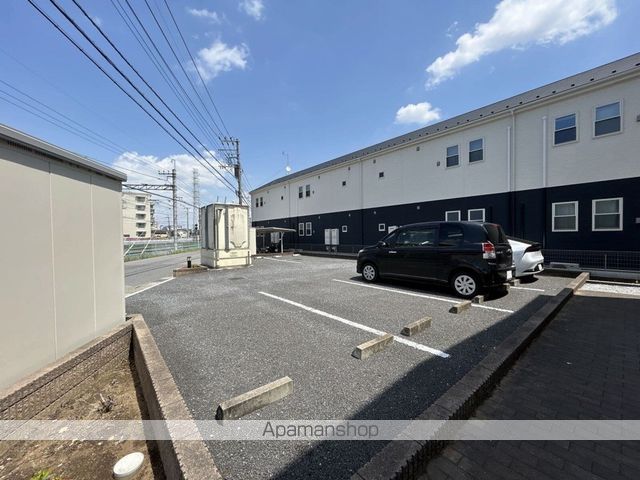 レオパレスロワール　１３０[1K/19.87m2]の駐車場