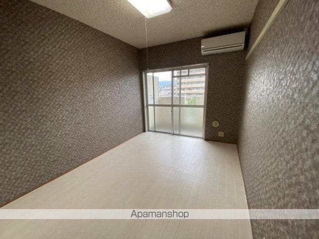 ジャルダン皆賀の内装写真