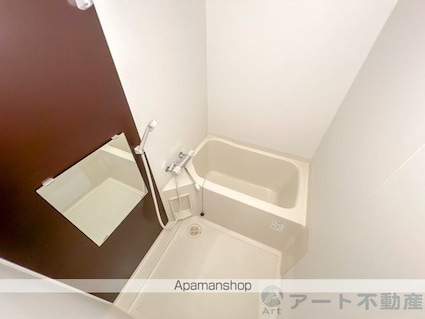 ピカデリーサーカス[1R/32.5m2]のバス
