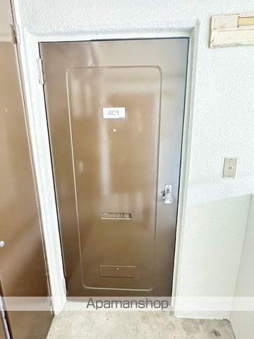 ヴィラナリー袋井の玄関写真