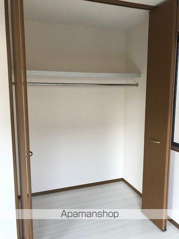 リビングタウン北土居 H棟の内装写真