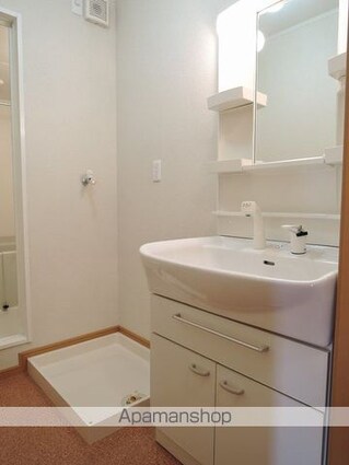 ル　シェール[2LDK/55.72m2]の玄関