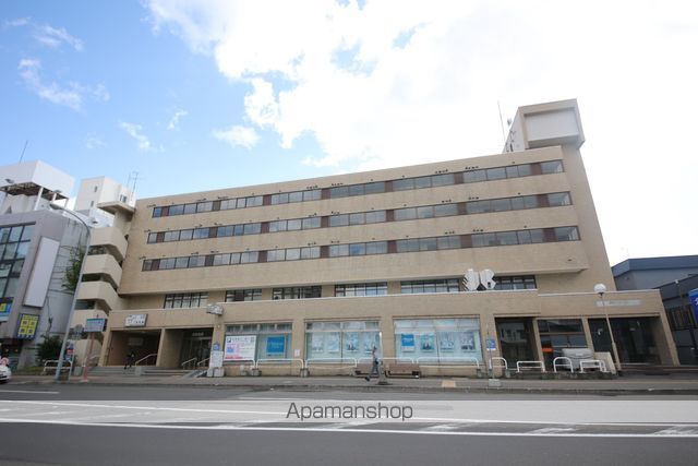 栄町スクエアビルの外観写真
