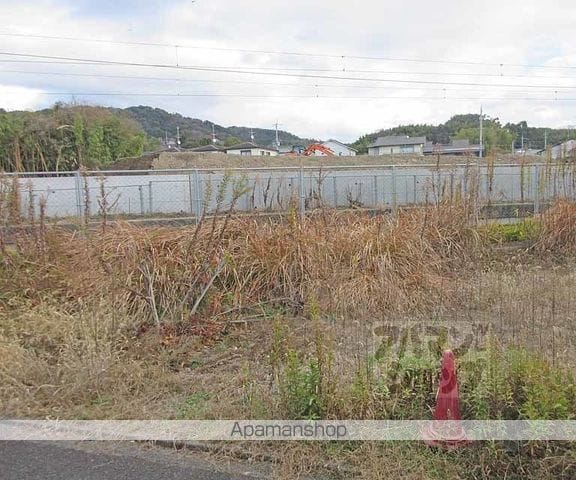 深草坊町貸家の周辺写真