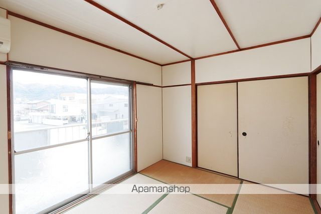 鳥田マンションの内装写真