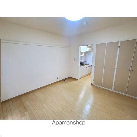 イーグルハイツ銀杏町の内装写真
