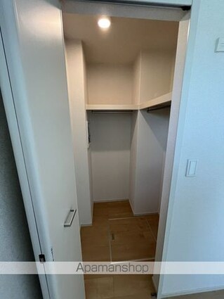 ＧＲＡＮＤ　ＡＤＲＥＡ　Ⅱ[1LDK/50.12m2]の収納