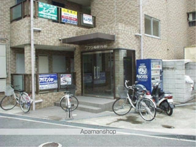 RENATUS寝屋川の玄関写真