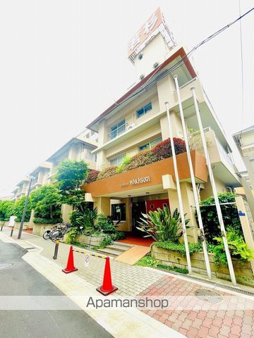 シャトー若杉マンションの外観写真