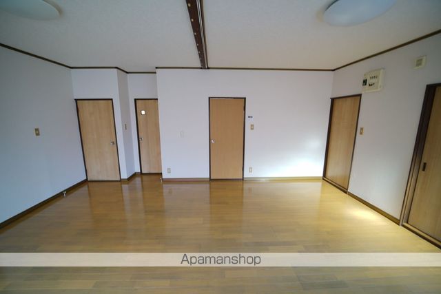 detached 茨城県ひたちなか市はしかべ１丁目7-3

地図を見る