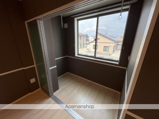 apartment 山形県寒河江市大字寒河江字内の袋
地図を見る