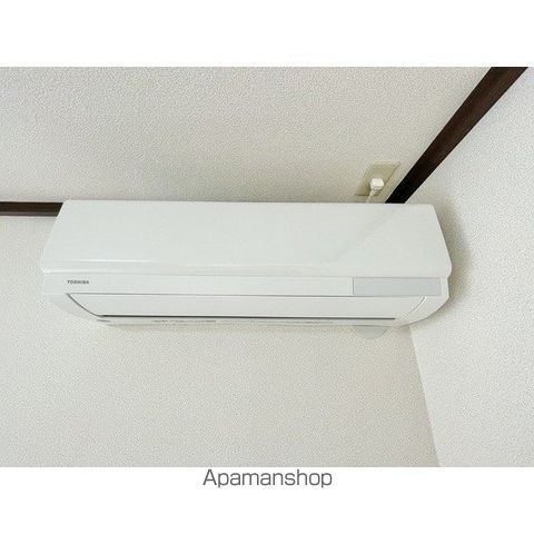 グリーンピース1の内装写真