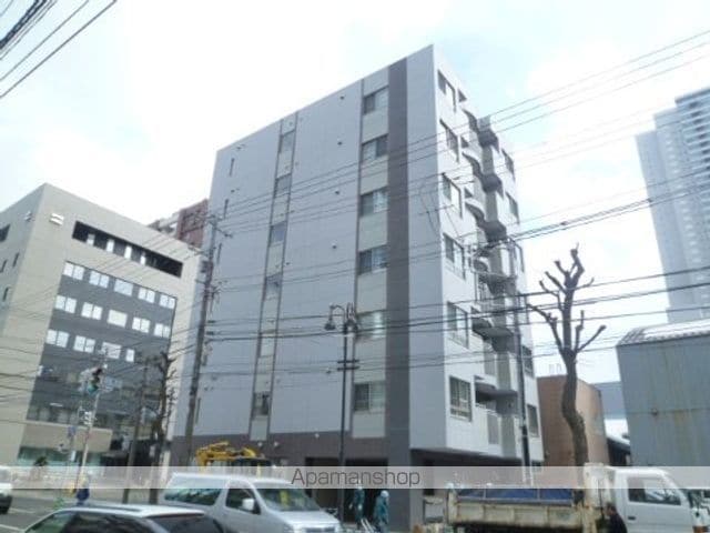 カルフール大通東の外観写真